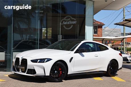 White 2025 BMW M4 Coupe COMPETITION 4X4