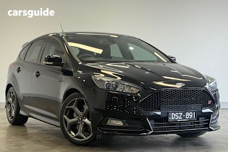 Black 2016 Ford Focus Hatch ST F