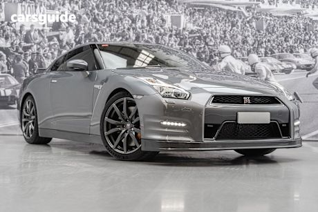Grey 2014 Nissan GT-R Coupe PREMIUM 4WD