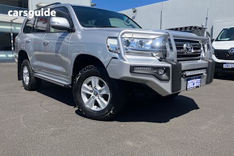 Silver 2017 Toyota Landcruiser Wagon Gxl (4X4)
