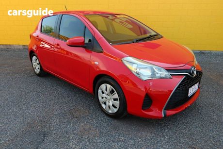Red 2015 Toyota Yaris Hatch ASCENT F