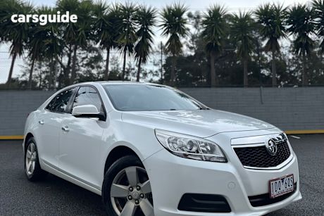 White 2014 Holden Malibu Sedan Cd