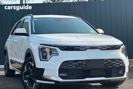 White 2024 Kia Niro Wagon Ev Gt-Line Grey C Pillar