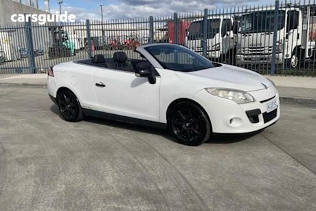 White 2011 Renault Megane Cabriolet Dynamique