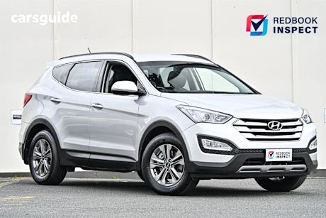 Silver 2015 Hyundai Santa FE SUV ACTIVE 4X4