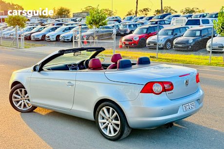 Silver 2007 Volkswagen EOS Convertible 2.0T Fsi