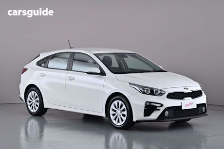 White 2021 Kia Cerato Hatchback S