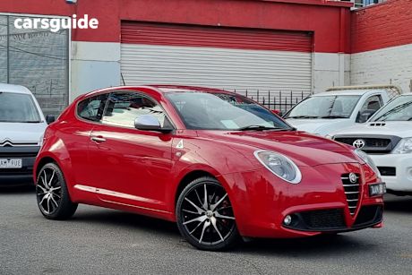 Red 2013 Alfa Romeo Mito Hatchback Quad Verde