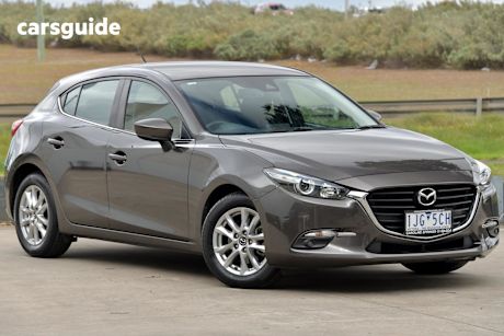 Bronze 2017 Mazda Mazda3 Hatch MAXX F