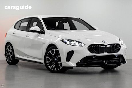 White 2025 BMW 1 Hatch 118 M SPORT F