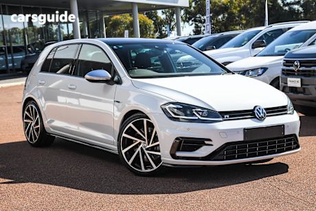 White 2018 Volkswagen Golf Hatch R 4WD