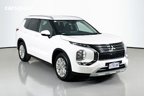 White 2024 Mitsubishi Outlander Wagon Ls 7 Seat (2Wd)