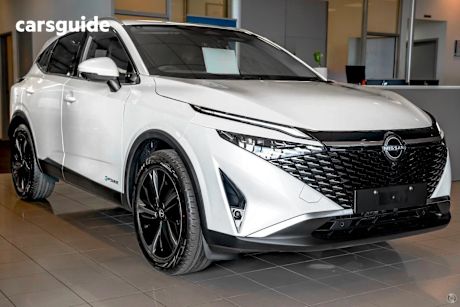 White 2025 Nissan Qashqai SUV TI E-POWER F