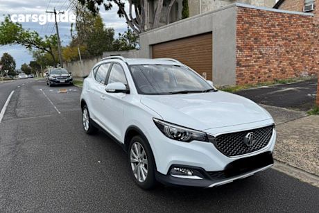 White 2024 MG ZS Wagon Excite