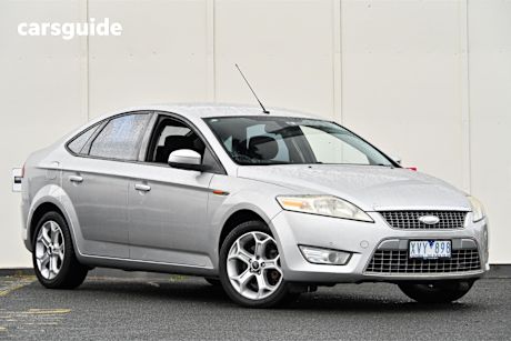 Silver 2008 Ford Mondeo Hatch ZETEC F
