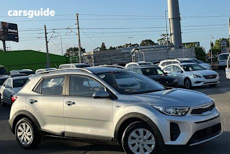Silver 2021 Kia Stonic SUV S F