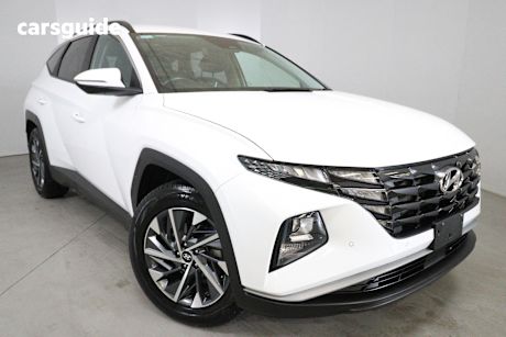 White 2023 Hyundai Tucson SUV ELITE 4X4