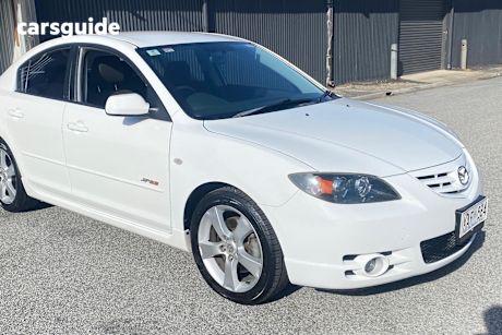 White 2004 Mazda Mazda3 Sedan SP23 F
