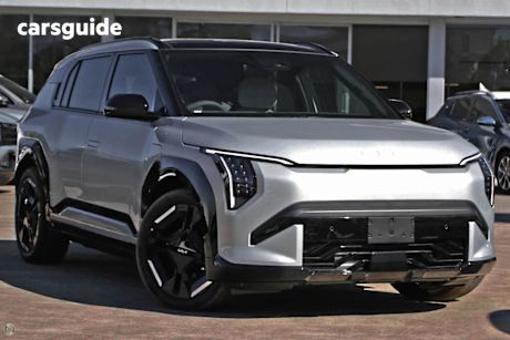 Silver 2025 Kia Ev3 SUV GT-LINE LONG RANGE F
