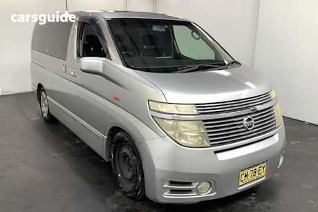 Silver 2004 Nissan Elgrand SUV HIGHWAY STAR R