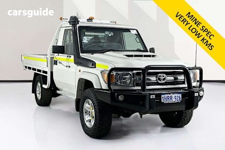 White 2022 Toyota Landcruiser Cab Chassis Gxl