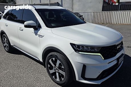 White 2022 Kia Sorento SUV SPORT 4X4
