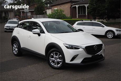 White 2023 Mazda CX-3 SUV G20 PURE F
