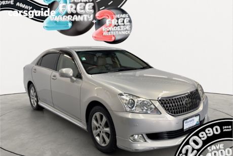 Silver 2012 Toyota Crown Sedan MAJESTA I-FOUR 4WD