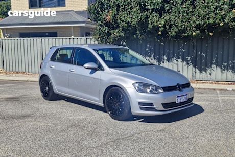 Silver 2015 Volkswagen Golf Hatchback 90 Tsi
