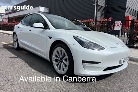 White 2022 Tesla Model 3 Sedan LONG RANGE 4WD