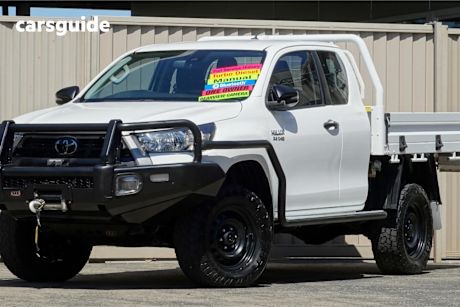 White 2021 Toyota Hilux X Cab Cab Chassis Sr (4X4)