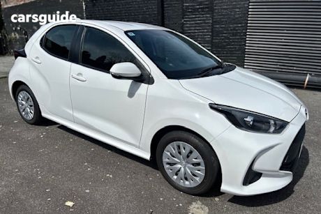 White 2021 Toyota Yaris Hatchback Ascent Sport