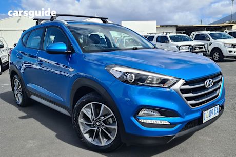 Blue 2017 Hyundai Tucson SUV ACTIVE X F