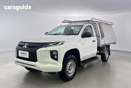 White 2023 Mitsubishi Triton Ute Tray GLX R