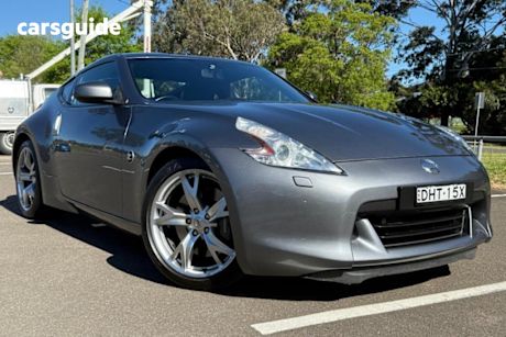 Grey 2012 Nissan 370Z Coupe R