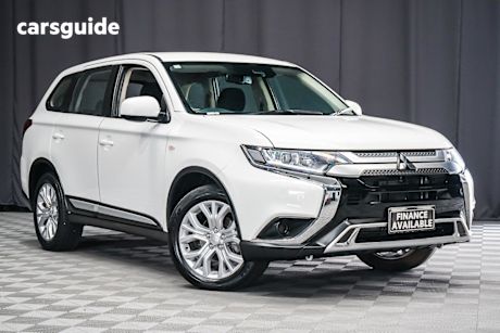 White 2020 Mitsubishi Outlander Wagon Es 7 Seat (2Wd)