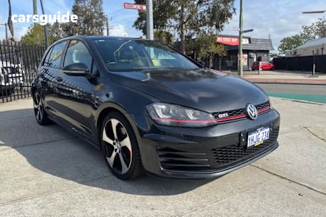 Grey 2017 Volkswagen Golf Hatchback Gti