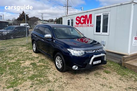 Blue 2013 Mitsubishi Outlander Wagon Ls (4X2)