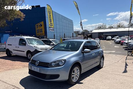 Blue 2011 Volkswagen Golf Hatchback 103 Tdi Comfortline