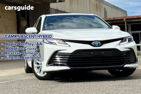 White 2024 Toyota Camry Sedan ASCENT F