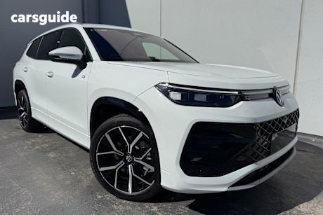White 2025 Volkswagen Tayron Wagon 195Tsi R-Line 4Motion