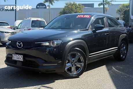 Black 2022 Mazda MX-30 SUV G20E EVOLVE F