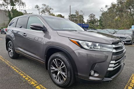 Grey 2017 Toyota Kluger SUV GX F