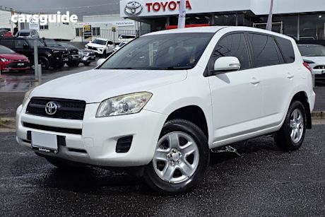 White 2012 Toyota RAV4 SUV CV 4X4