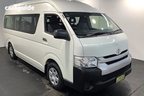 White 2016 Toyota HiAce Bus Commuter