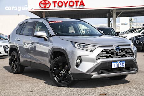 Silver 2020 Toyota RAV4 SUV CRUISER 4X4