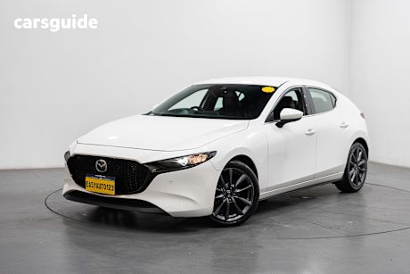 White 2019 Mazda 3 Hatchback G20 Touring