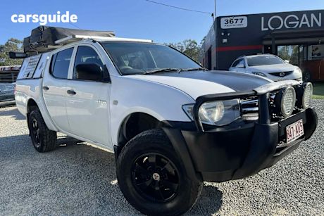 White 2010 Mitsubishi Triton Double Cab Utility Glx