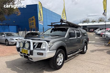Grey 2009 Nissan Navara Dual Cab Pick-up Rx (4X4)