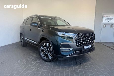 Green 2025 Chery Tiggo 8 PRO MAX SUV ULTIMATE AWD 4X4